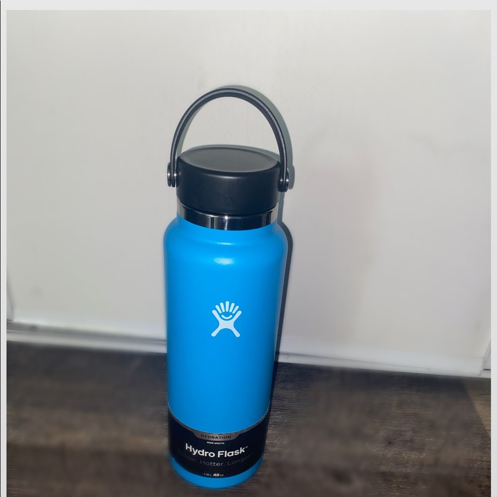 Hydro Flask 40 OZ